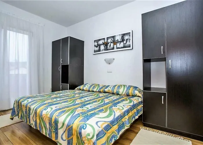 Apartman Macolic *
