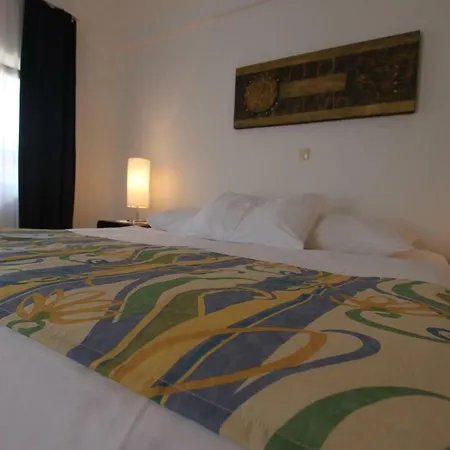 Macolic Apartment *